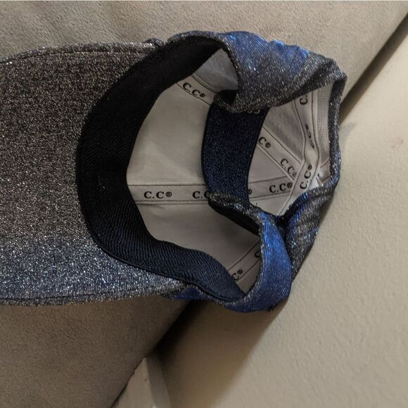 New metallic blue ponytail CC hat - Picture 2 of 3